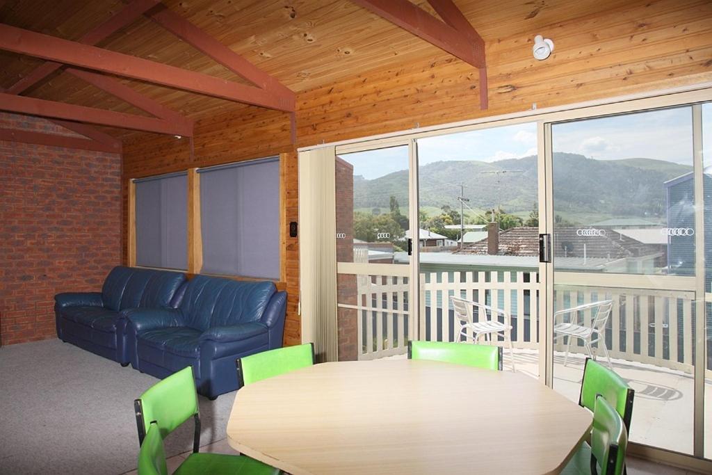 Apollo Bay Backpackers Lodge Extérieur photo